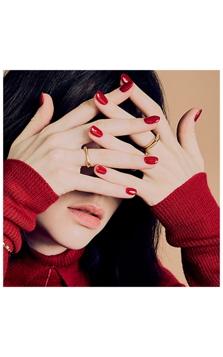 OHORA OHORA Manikīra gela uzlīmju komplekts Semi Cured Gel Nail Strips (N Addict), 30 uzlīmes