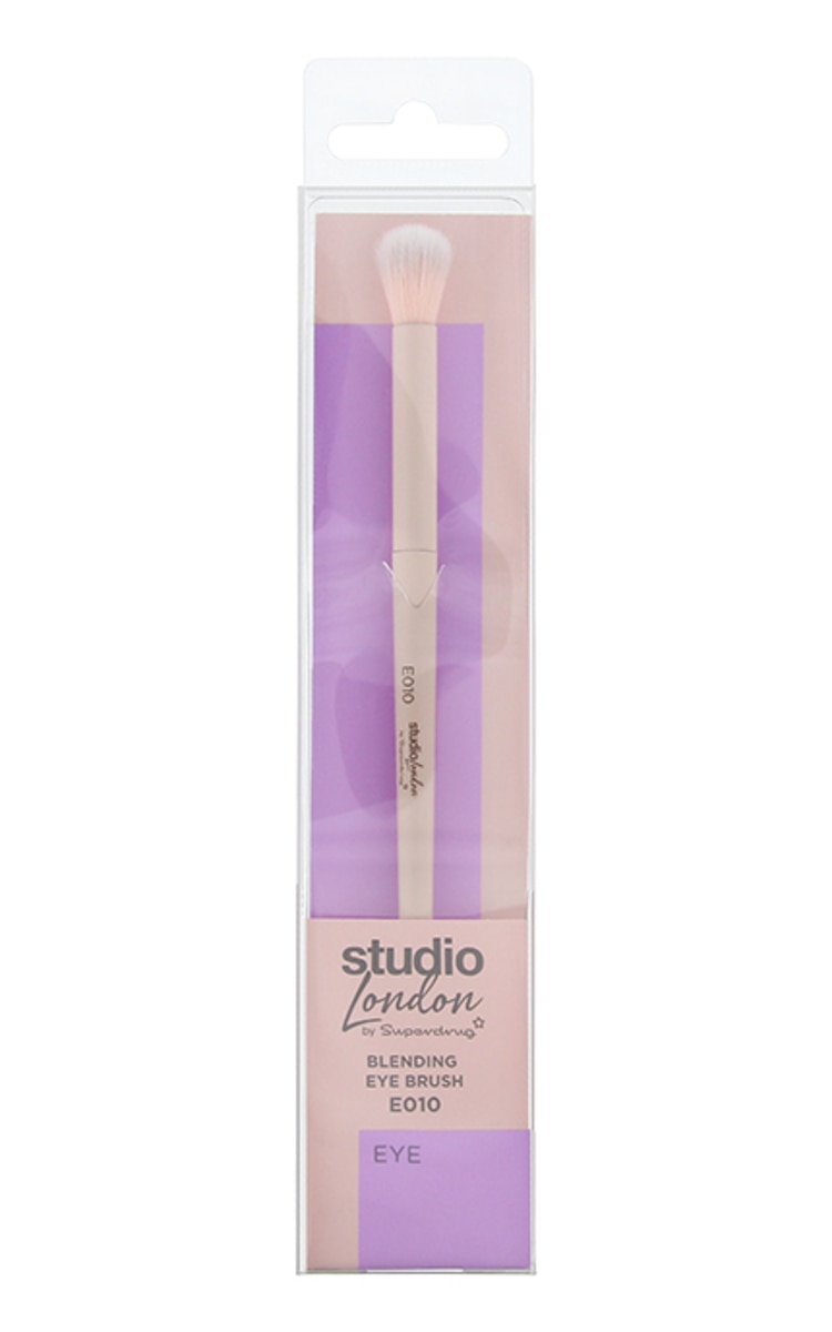 SUPERDRUG SUPERDRUG Studio London Кисть для растушевки теней 1 шт