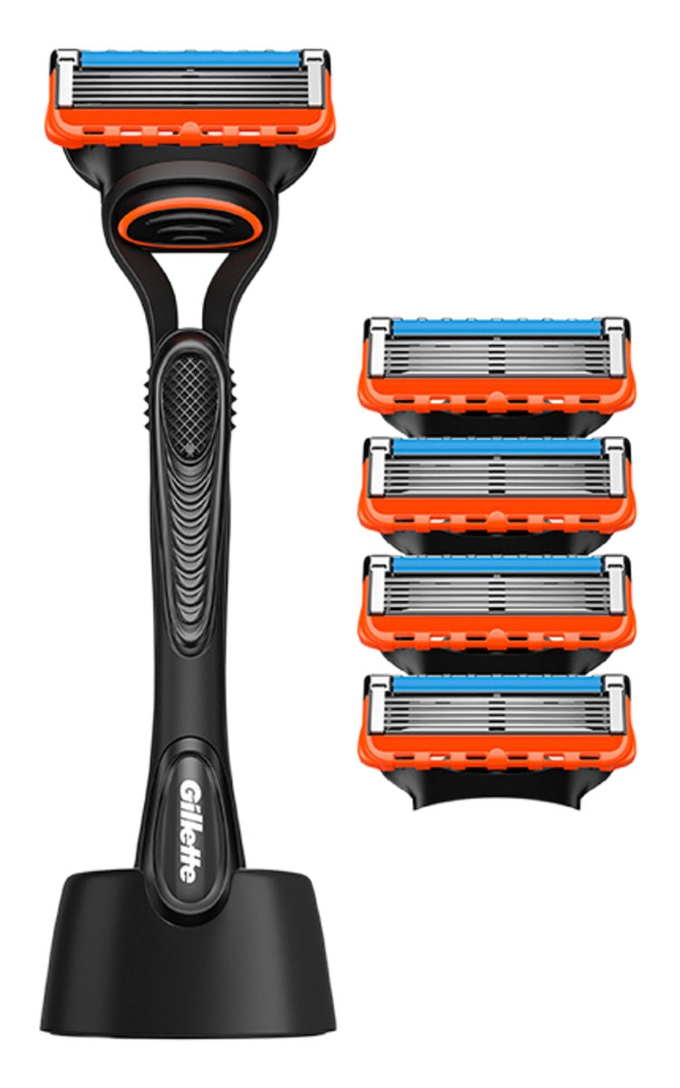 GILLETTE GILLETTE Fusion5 skūšanās aparāts vīriešiem +5 kasetnes 5 gab.