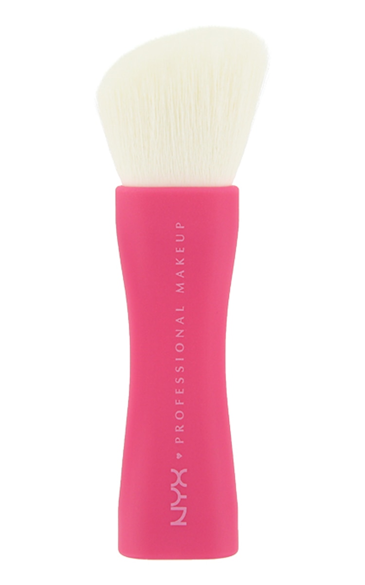 NYX PROFESSIONAL MAKEUP NYX PROFESSIONAL MAKEUP Buttermelt Blush Brush кисть для макияжа 1 шт