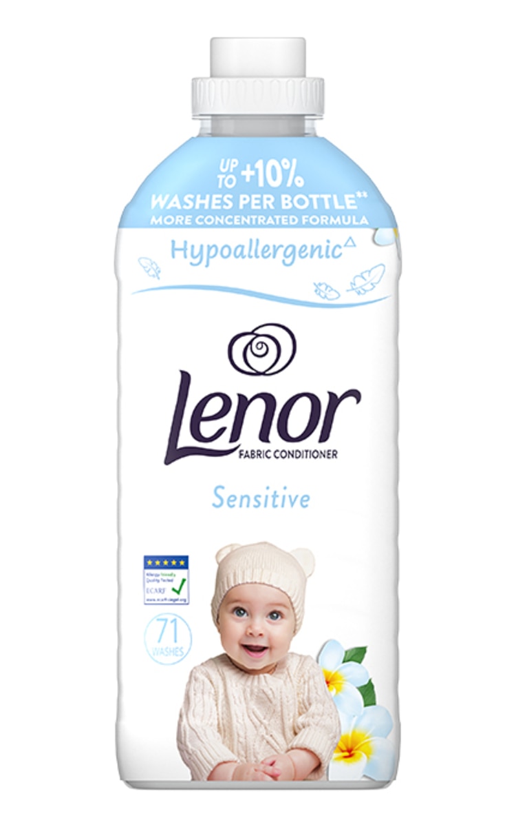 LENOR LENOR Sensitive смягчитель для белья, 1491мл