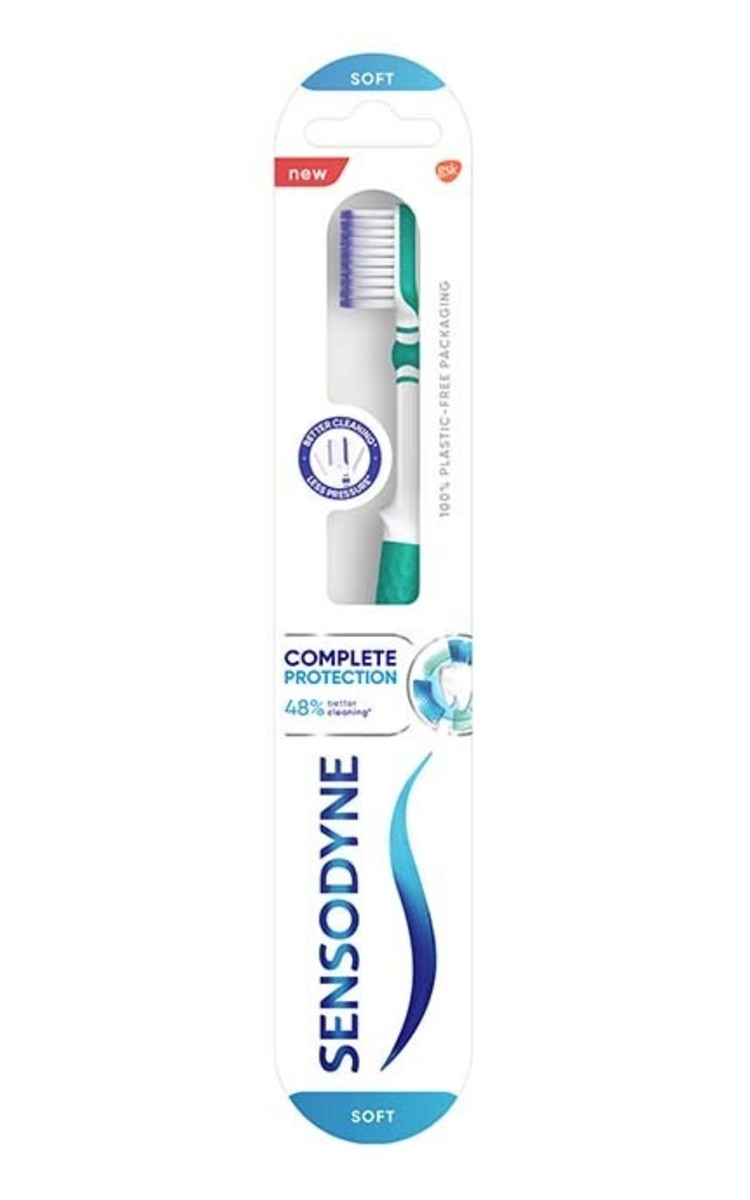 SENSODYNE SENSODYNE Complete Protection Soft зубная щётка (различные цвета) 1 шт