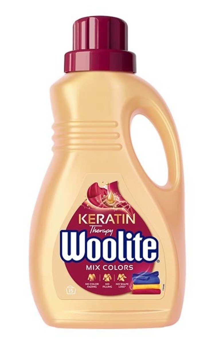 WOOLITE WOOLITE Mix Color mazgāšanas līdzeklis krāsainiem audumiem, 0.9l 900 ml